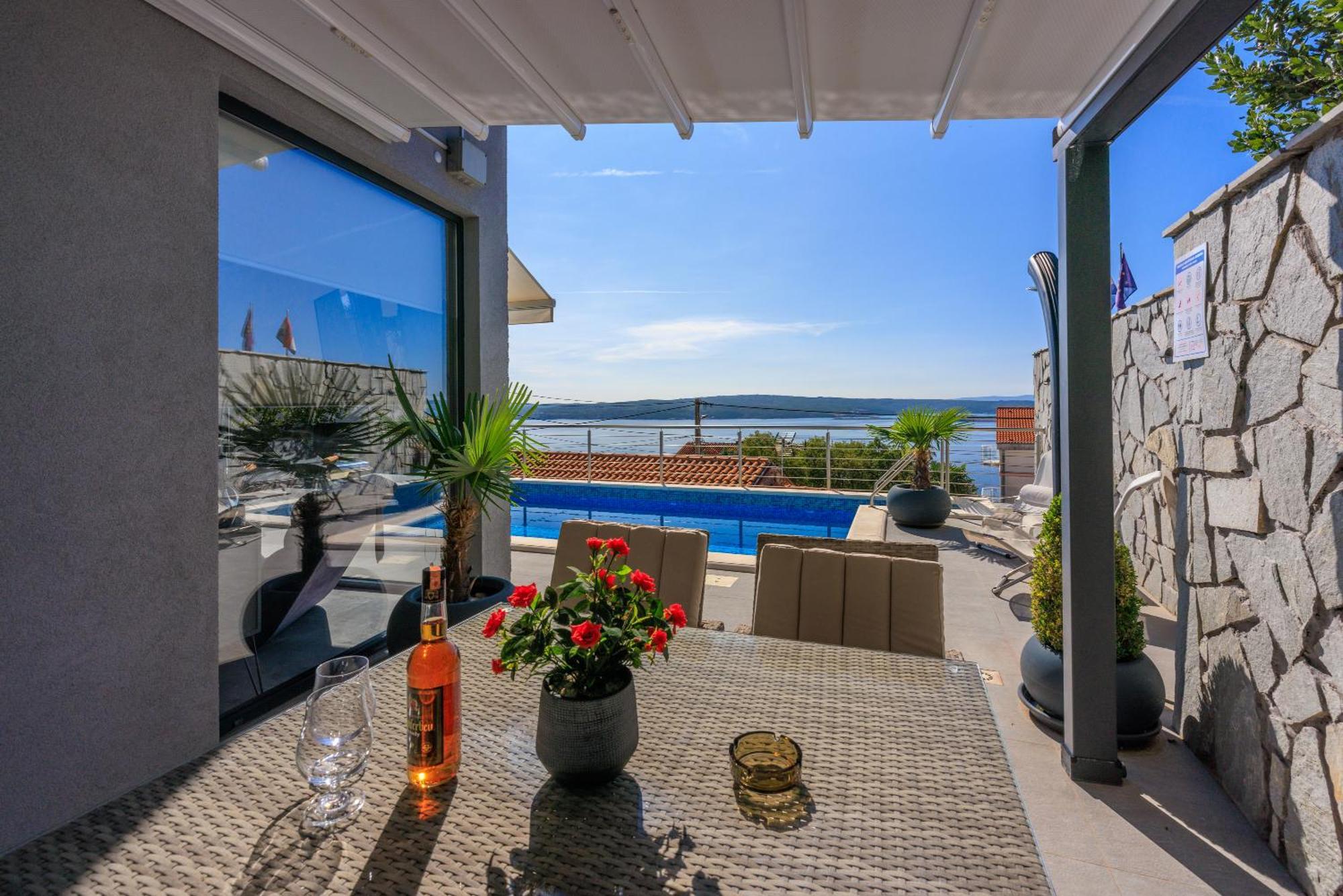 Holiday Home Hojka 2 Dramalj Bagian luar foto
